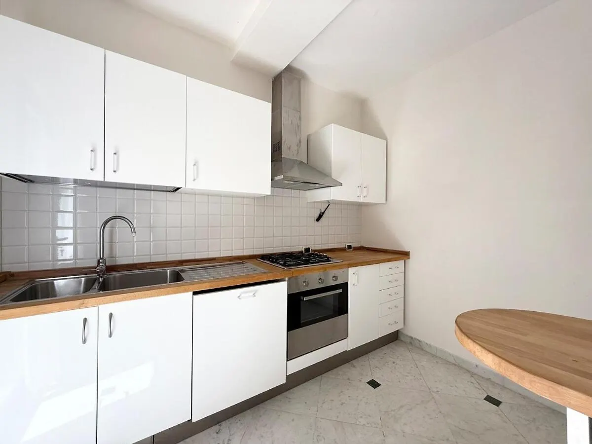 Apartamento Classic 3 Suites Sul Mare Marmo Di Carrara Design Marina di Pietrasanta
